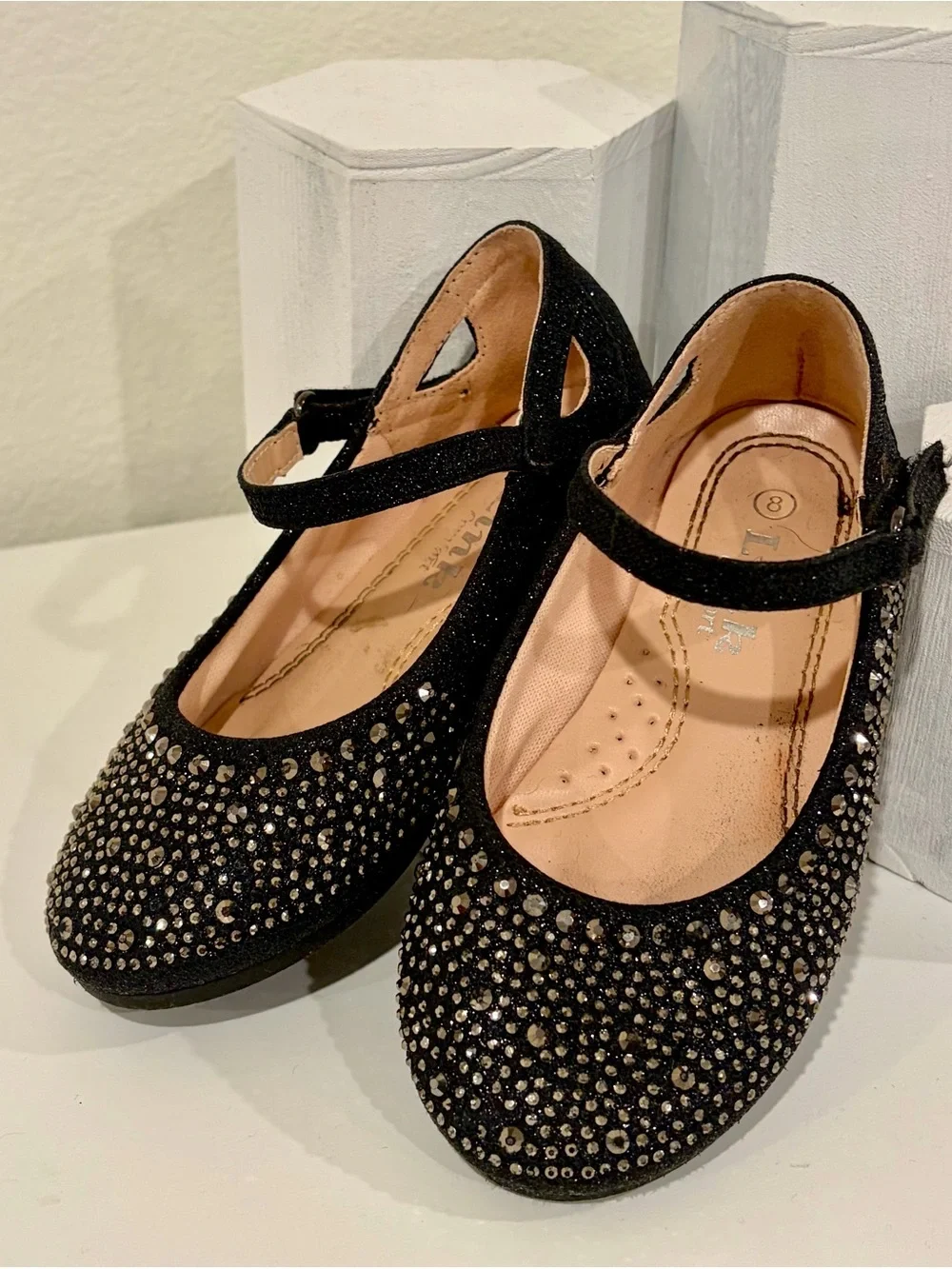 Black Rhinestone Mary Jane Dress Shoes  velcro buckle Girls Toddler size 8